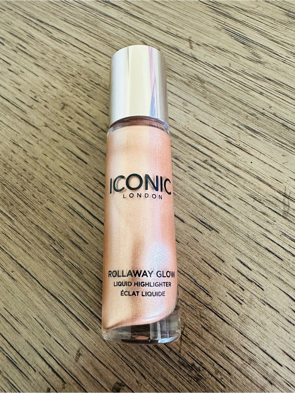 Iconic London Rollaway Glow Highlighter - Peach Paradise